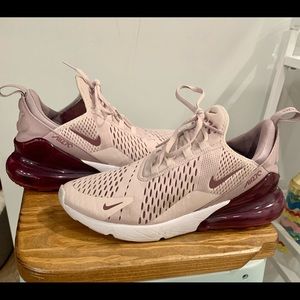 Nike Air Max 270, size 9.5, gently used